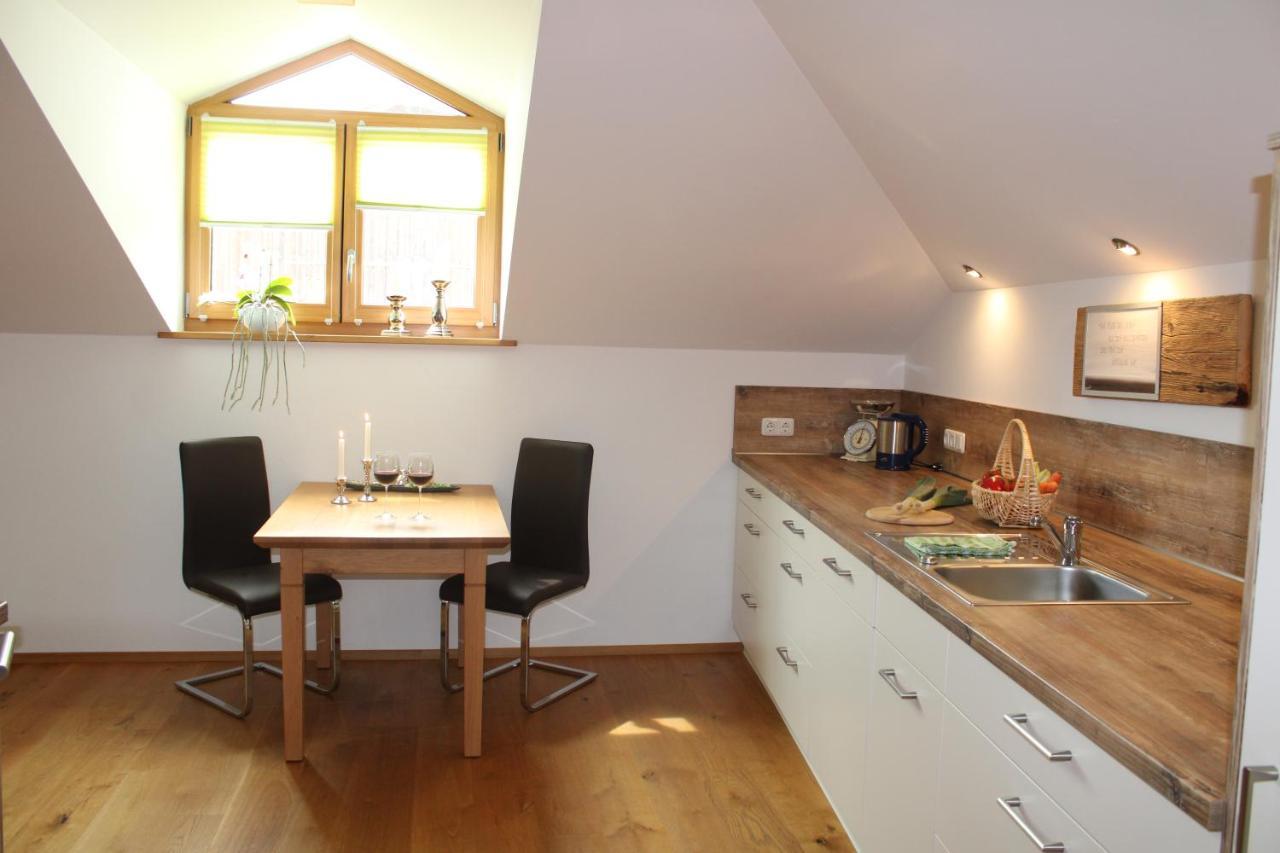 Ferienwohnung Am Dreiseithof 하우젠베르크 외부 사진